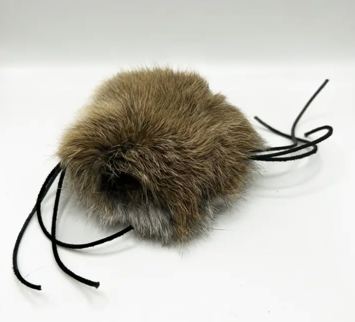 Whiskers'n Paws Furwhisker