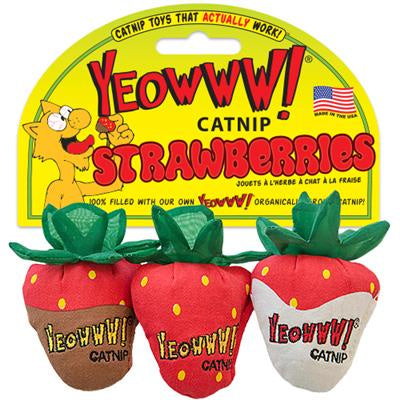 Yeowww Catnip Strawberries 3pk